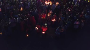 Teluk Bahang, Penang / Malezya - 2008-2020 yılları arası: Koronavirüs COVID19 salgınına rağmen yüzen feneri denize salan bin kişi.