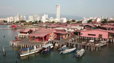 Georgetown, Penang / Malezya - 21 Aralık 2020: Tecrit çünkü kimse Chew Jetty 'ye gelmedi.