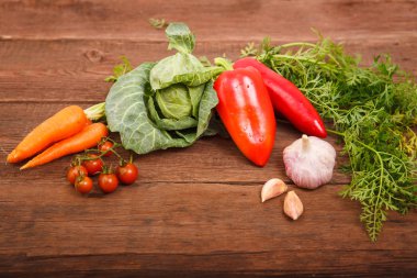 Taze sebze ahşap doku. Doğru beslenme. Vegetari