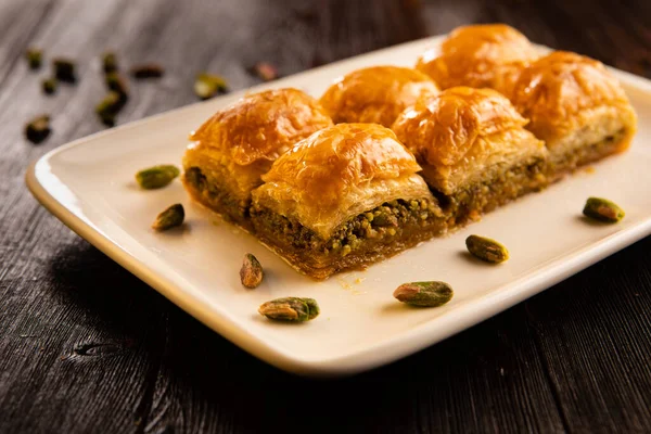 Baklava Dessert Traditionnel Turc Avec Pistache Noix Close — Photo