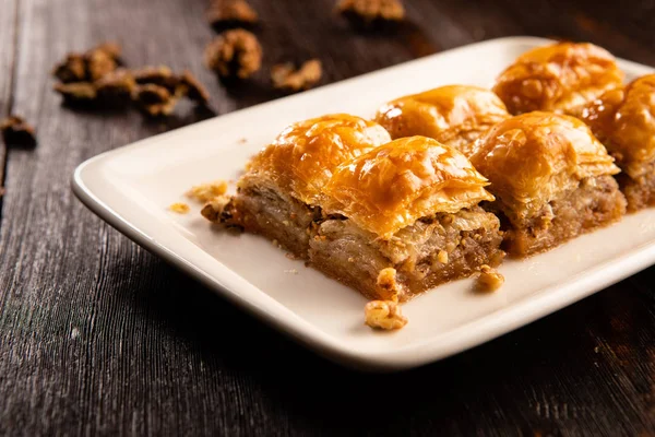 Baklava Dessert Traditionnel Turc Avec Pistache Noix Close — Photo