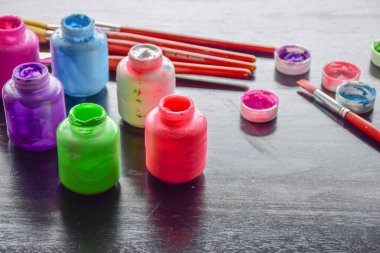 Zaman bizim duvar süslemeleri