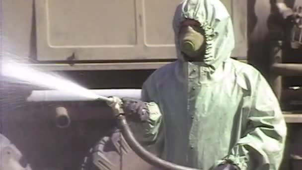 Central Nuclear de Chernobil 1986 descontaminação de equipamento especial — Vídeo de Stock