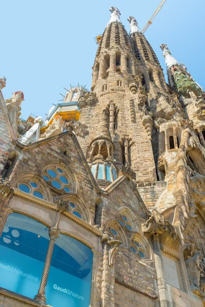 Detalhes exteriores da Sagrada Família - Espanha — Fotografia de Stock