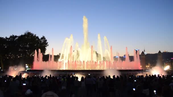 Dansende fonteinen - Barcelona - Spanje — Stockvideo