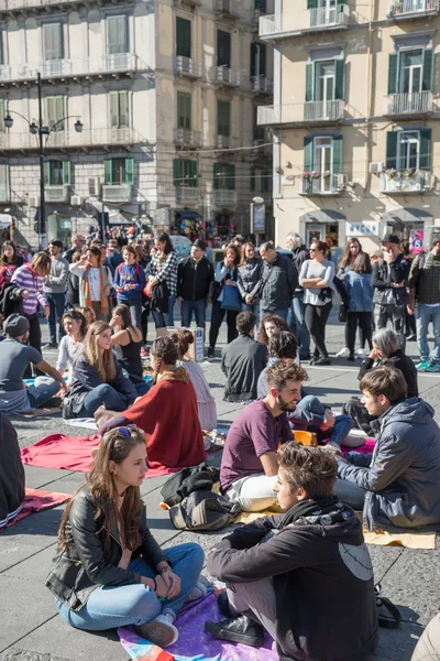 Il più grande contatto visivo del mondo — Foto Stock