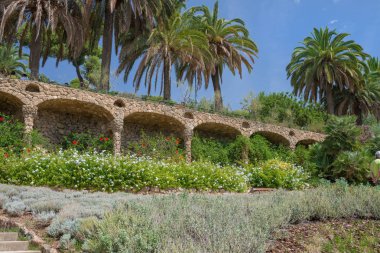 İnsanlara Parc Guell Antoni Gaudi - Barcelona tarafından yapılan