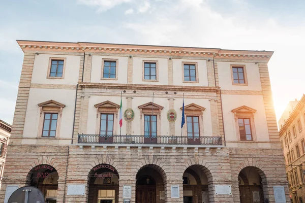 Rathaus von Tolentino - Italien — Stockfoto
