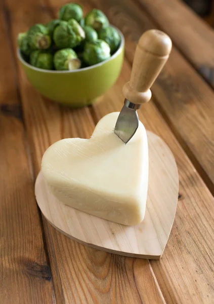 Aftelkalender voor Valentijnsdag kaas — Stockfoto