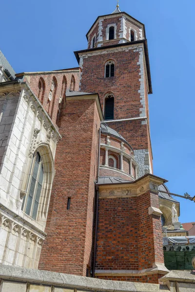 :Castillo Real de Wawel - Cracovia - Polonia — Foto de Stock