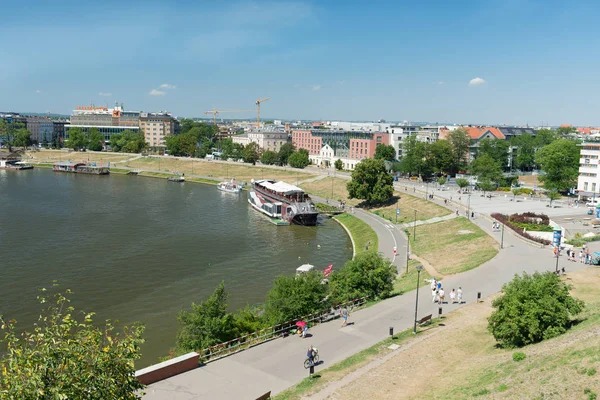 Vista del río Vistola - Cracovia - Polonia —  Fotos de Stock