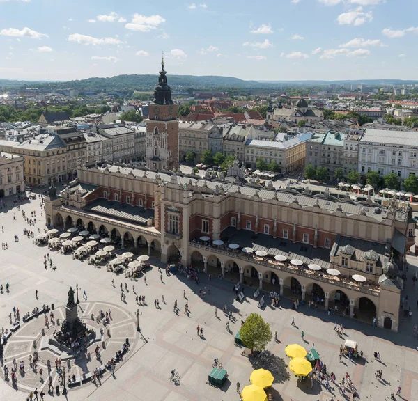 Letecký pohled na hlavní náměstí - Krakov - Polsko — Stock fotografie