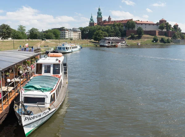 Barco em Vistula - Polónia — Fotografia de Stock