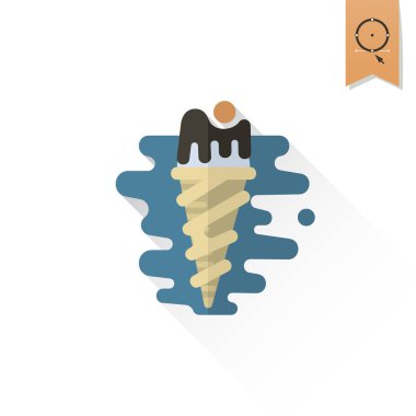 dondurma koni bir kiraz ile.