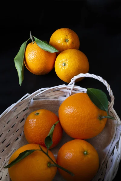 Oranges Basket Black Background — Stock Photo, Image