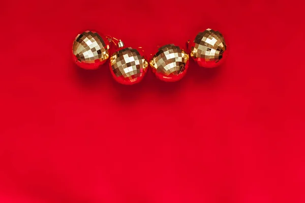 Christmas background. Balls of gold. Toys. — Stock Photo, Image