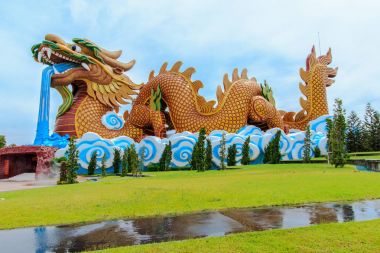 Dragon Süphan Tayland