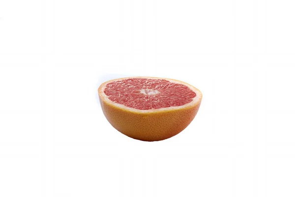 Грейпфрут изолирован на белом фоне — стоковое фото