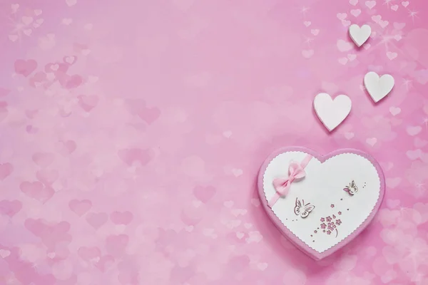 Подарочная Коробка Виде Сердца Розовом Бумажном Фоне Concept Valentine Day — стоковое фото