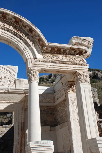 Temple of Hadrian, Ephesus, Turkey, — Stock Photo, Image