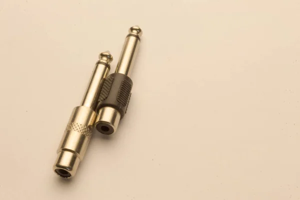 Jack 3.5mm to Jack 6.3mm adapter for audio systems — 스톡 사진