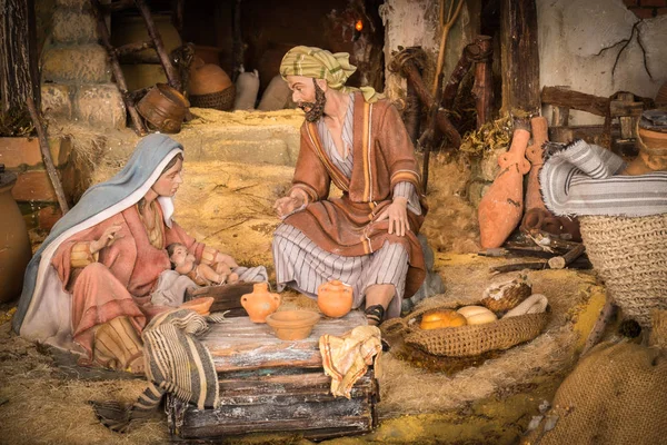 Kerstmis creche met joseph en mary — Stockfoto