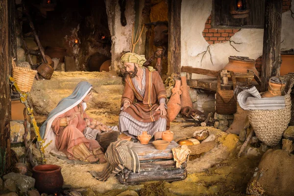 Kerstmis creche met joseph en mary — Stockfoto