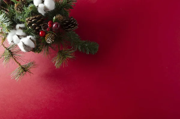 Kırsal Noel süsleri kırmızıda
