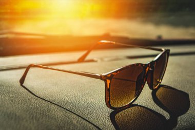 Güneş gözlüğü, yaz ışık güneş 