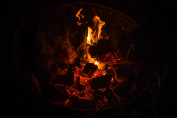 Feu Brûlant Dans Barbecue Dans Une Randonnée Dehors Ville Dans — Photo