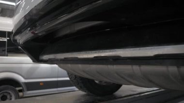 02 / 14 / 2020 Nizhny Novgorod Rusya. Volkswagen Motor Fuarı 'nda çekim. Yeni araba