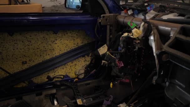 2020 Nizhny Novgorod Rússia Carro Desmontado Azul Serviço Carro Reparação — Vídeo de Stock