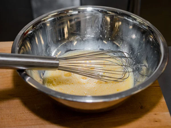 Processo Fazer Panquecas Cozinhe Cozinha Faz Massa — Fotografia de Stock