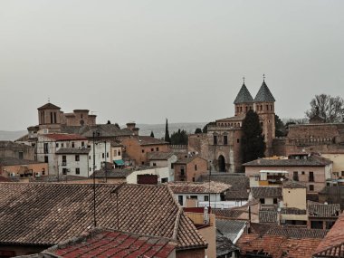 İspanya 'nın eski başkenti Toledo' nun Panoraması. Akşam vakti.