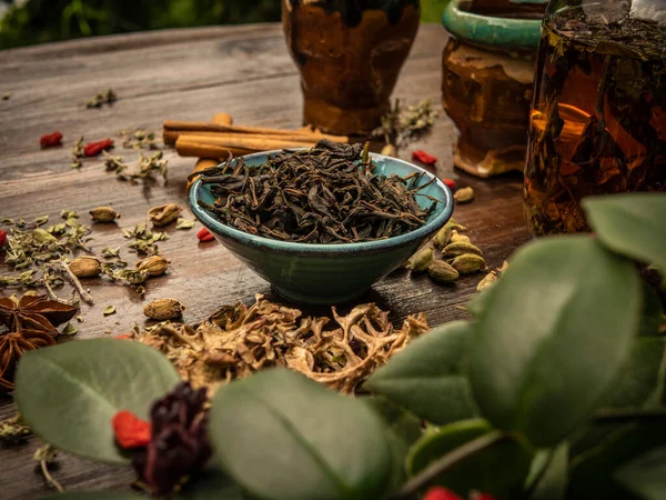 Vorbereitung Der Teezeremonie Tee Der Schüssel Handgemachte Tassen — Stockfoto