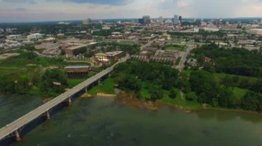 4 k Columbia South Carolina manzarası şehir genelinde düşen güneş tutulması gölge yukarıda hava zaman atlamalı vurdu.