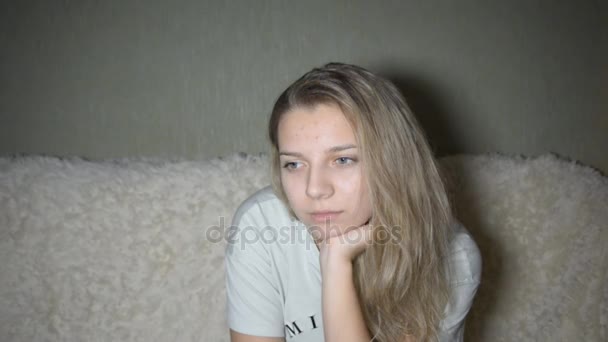 Bella Ragazza Triste — Video Stock