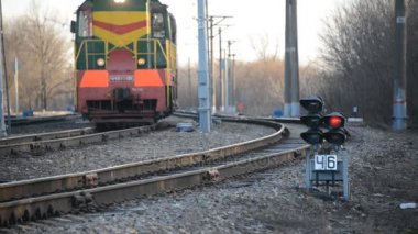Bir iş tren manevra demiryolu ile taşır