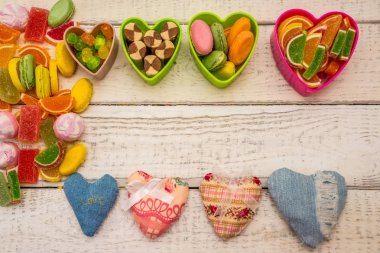 kumaş kalp çerçeve