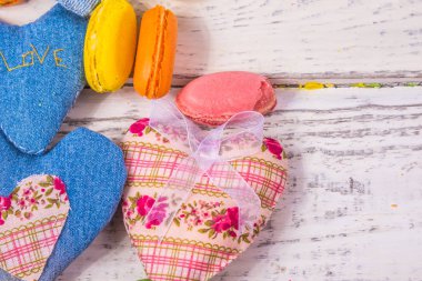 kumaş kalpler Sevgililer günü