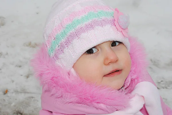 The girl child with a scarf in winter portrait — Stock Photo, Image
