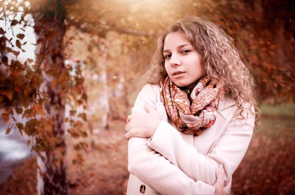 Autunno ritratto di una ragazza — Foto Stock