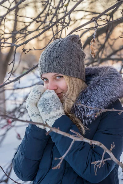 여자, 겨울 초상화 — 스톡 사진