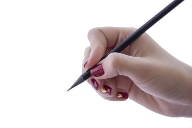 el bir kalem beyaz bir arka plan üzerinde tutar.