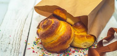 taze rulo, bükülmüş, tatlı çörek