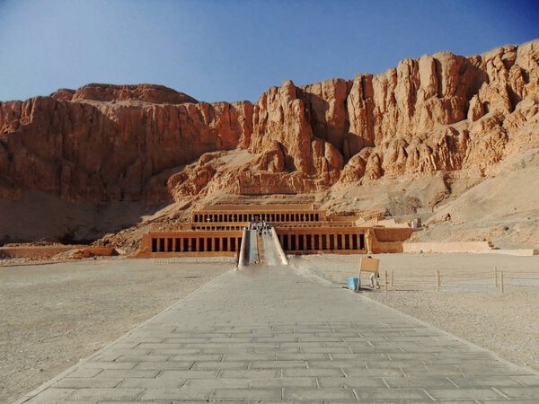 Egypt, Valley of the Kings, Temple of Queen Hatshepsut
