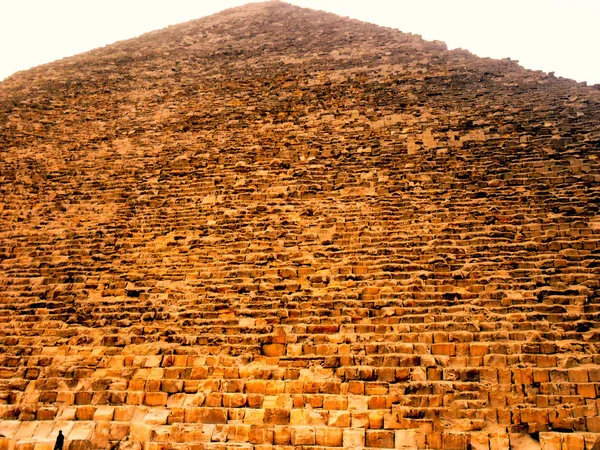 Las pirámides y la esfinge de Guiza en Egipto, Oriente Medio —  Fotos de Stock