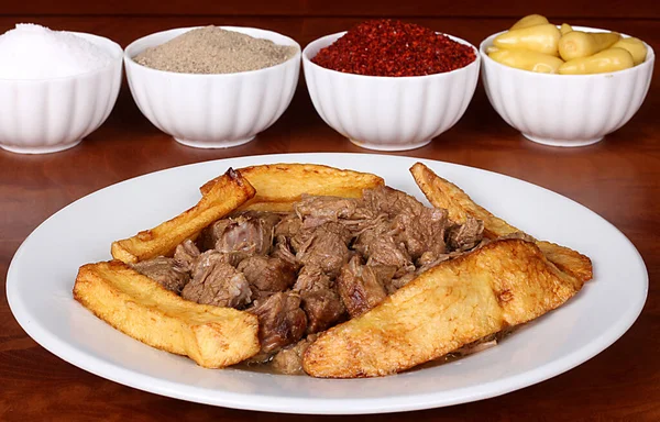 Muy Bonito Asado Patatas Carne Turca Picante — Foto de Stock