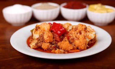 Çok güzel doğranmış karnabahar.