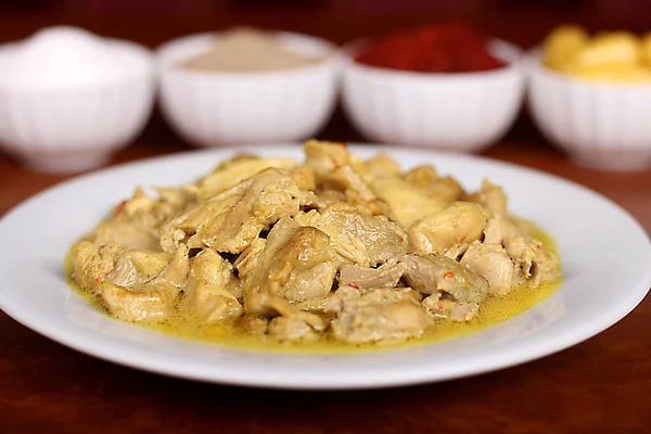 Muy Buena Salsa Curry Pollo Plato — Foto de Stock